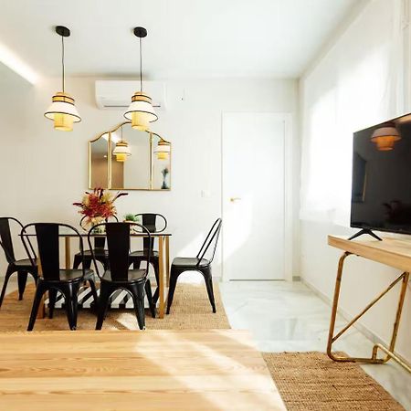 Apartamento Reformed And Comfy- 2Bd 2Bth- Arenal Sevilla Exterior foto