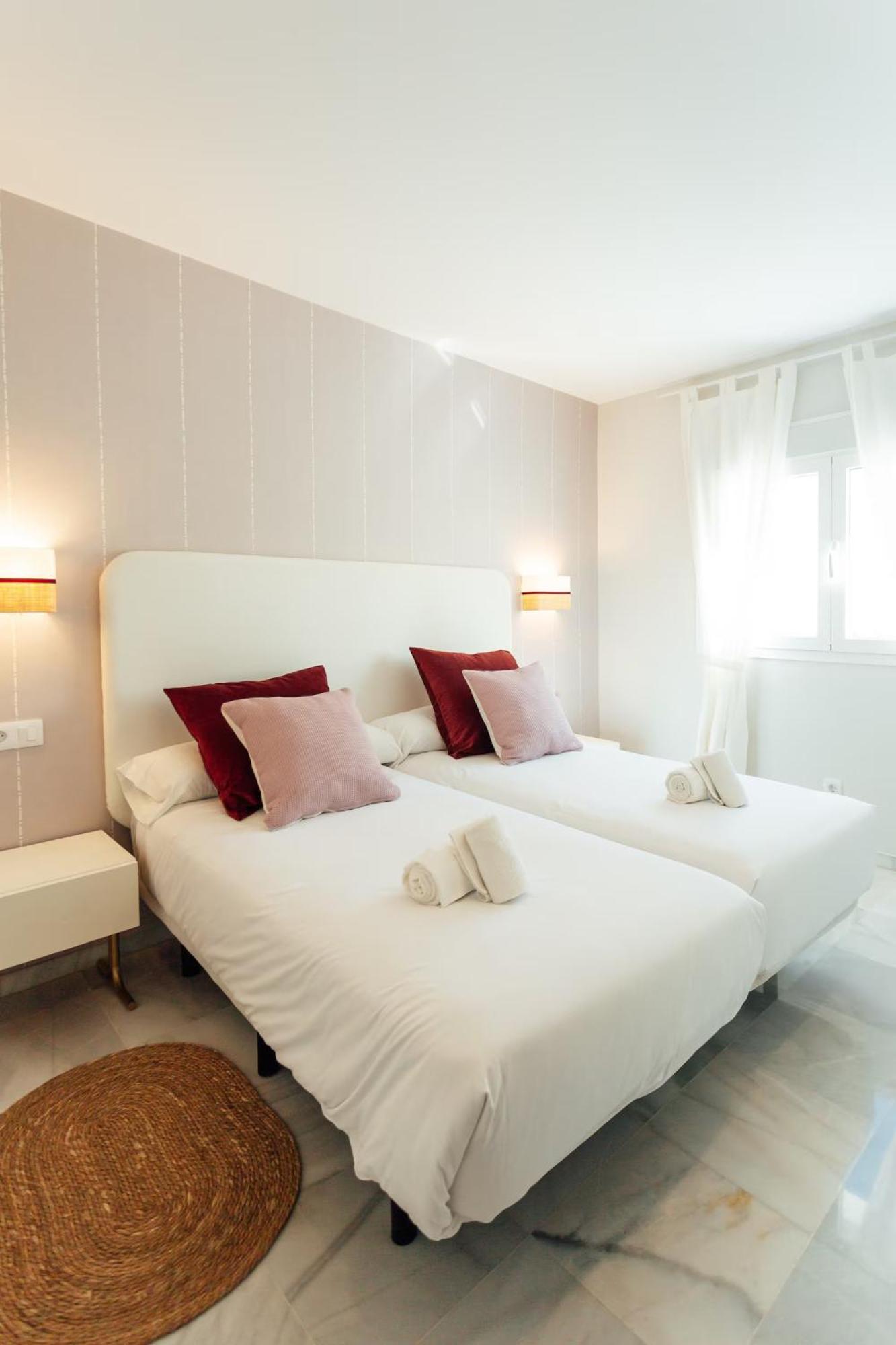 Apartamento Reformed And Comfy- 2Bd 2Bth- Arenal Sevilla Exterior foto
